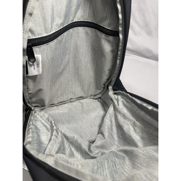 Sherpani Vespa Backpack Black Nylon Travel Daypack Laptop Bag Women's O/S NWOT - Picture 8 of 16